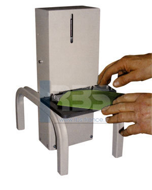 Corners Punching Machine
